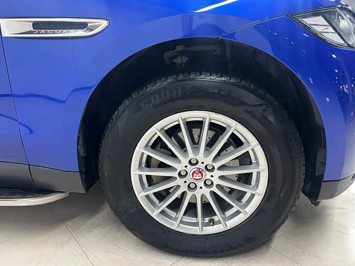 Jaguar F-PACE 2018 2.0 T 4 WDR-Sport — фото 16