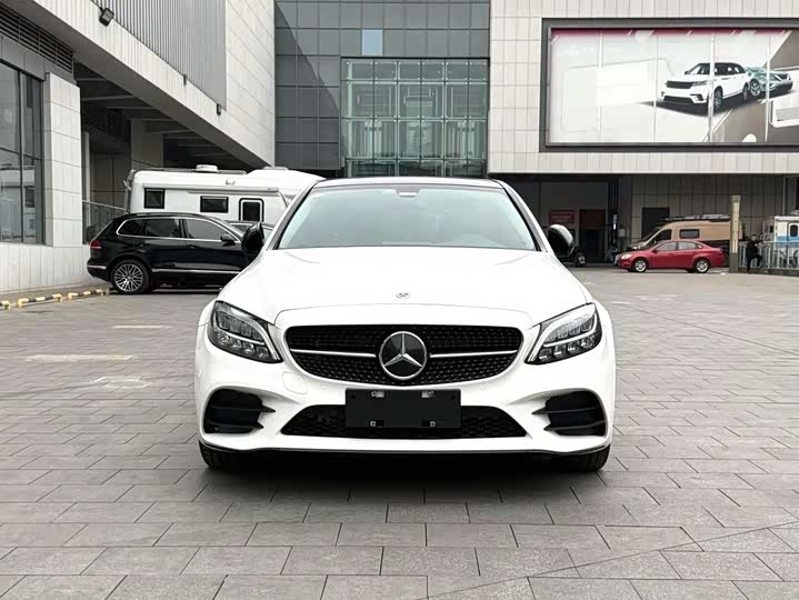 Mercedes-Benz C-Class C 260 L — фото 2