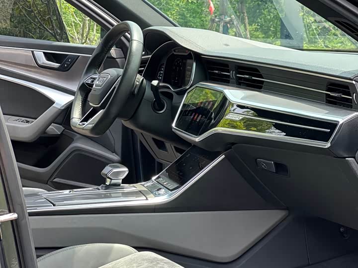 Audi A6L 2020 55 TFSI quattro — фото 4