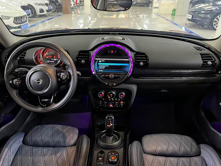 MINI Clubman — фото 9