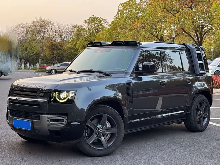 Land Rover Defender — фото 1