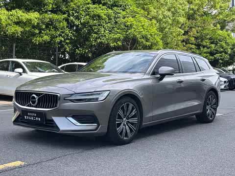 Volvo V60 2021 B 5 — фото 20