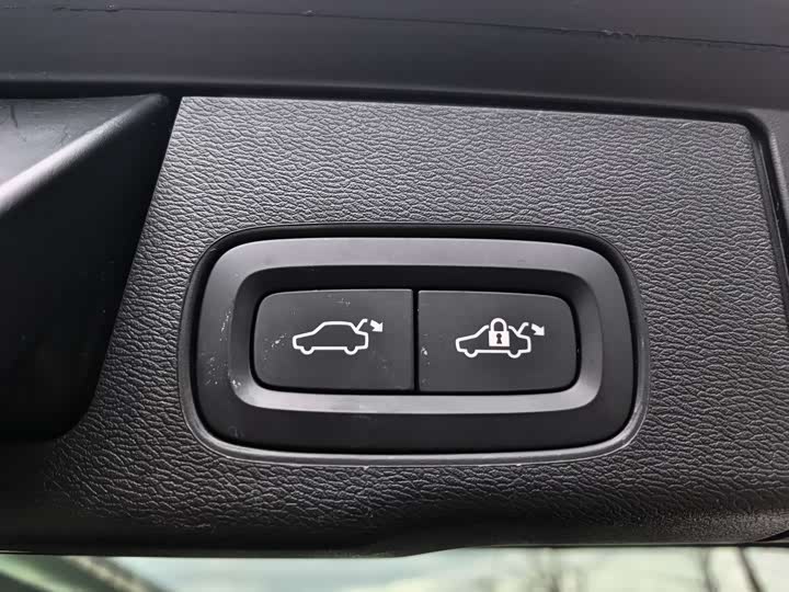 Volvo XC60 2021 T 5 4 WD — фото 14