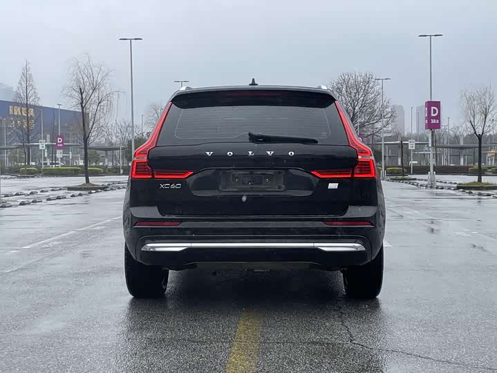 Volvo XC60 Hybrid 2022 T 8 PHEV 4 WD — фото 5