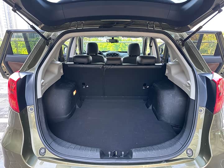 Trumpchi GS5 Super 2015 2.0 L AT 2 WD — фото 11