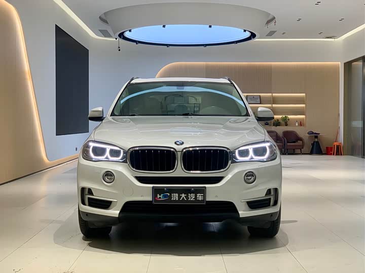 BMW X5 2015 x Drive 28i — фото 2
