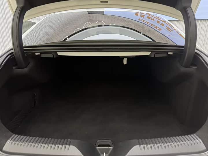 Mercedes-Benz CLS 2023 CLS 300 Luxury — фото 10