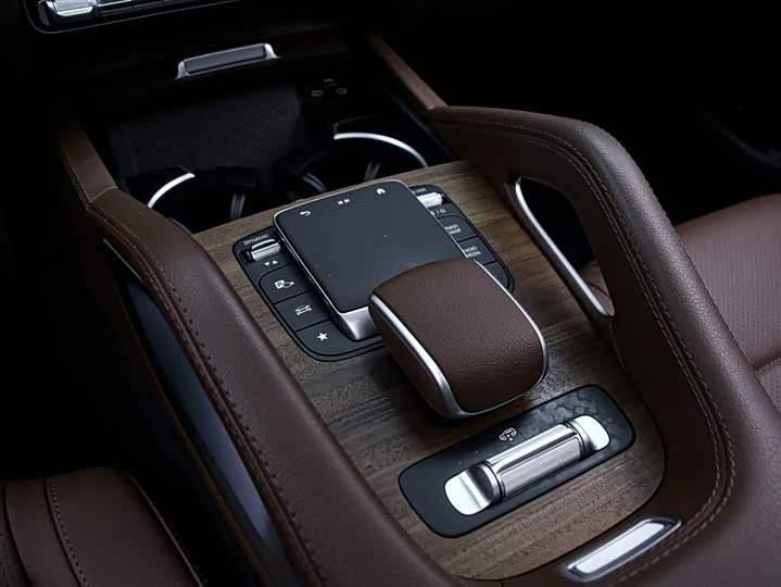 Mercedes-Benz GLE 2024 GLE 450 4 MATIC — фото 9