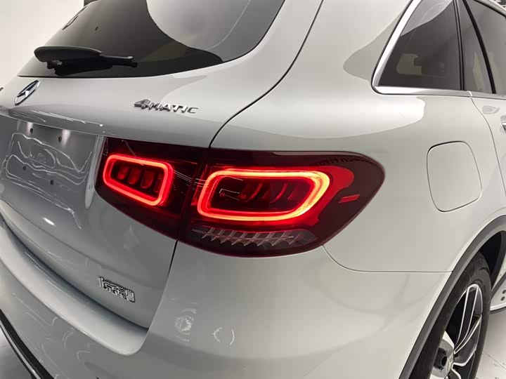 Mercedes-Benz GLC 2020 GLC 300 L 4 MATIC — фото 10