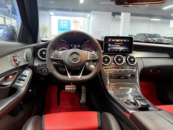 Mercedes-Benz C-Class 2015 AMG C 63 — фото 7