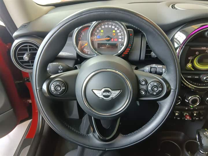MINI Hatch — фото 11