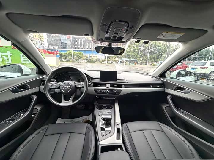 Audi A4L 30 40 TFSI базовая — фото 5