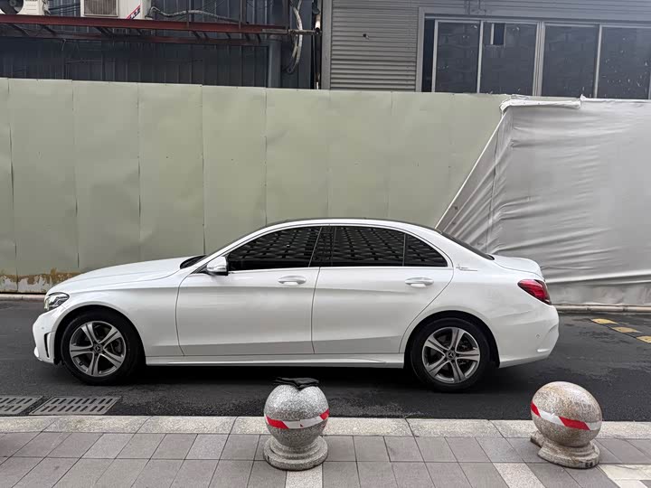 Mercedes-Benz C-Class C 260 L спорт — фото 3