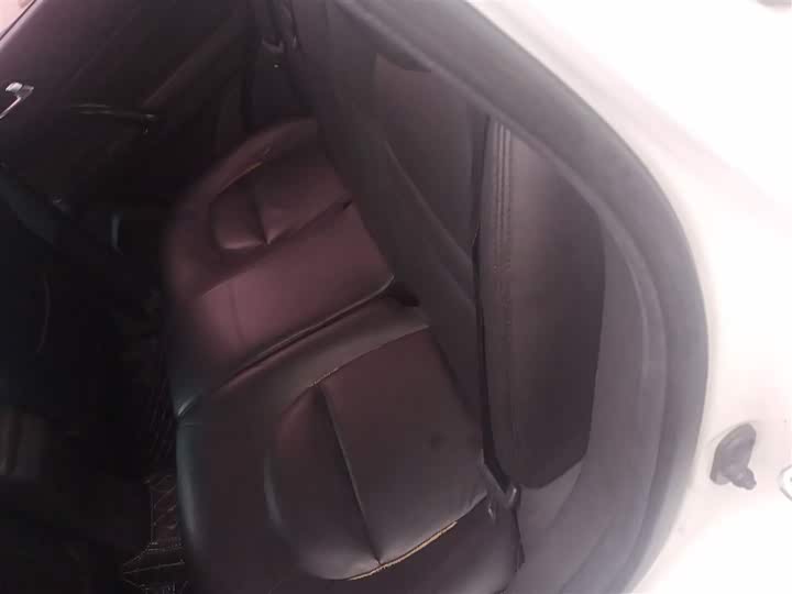 Trumpchi GS4 2015 200 T G-DCT — фото 17