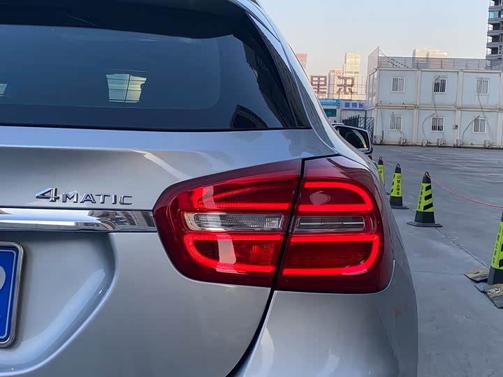 Mercedes-Benz GLA 2015 GLA 260 4 MATIC — фото 7
