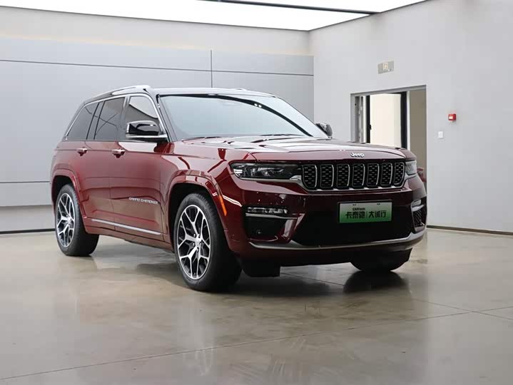 Jeep Grand Cherokee 4xe — фото 26