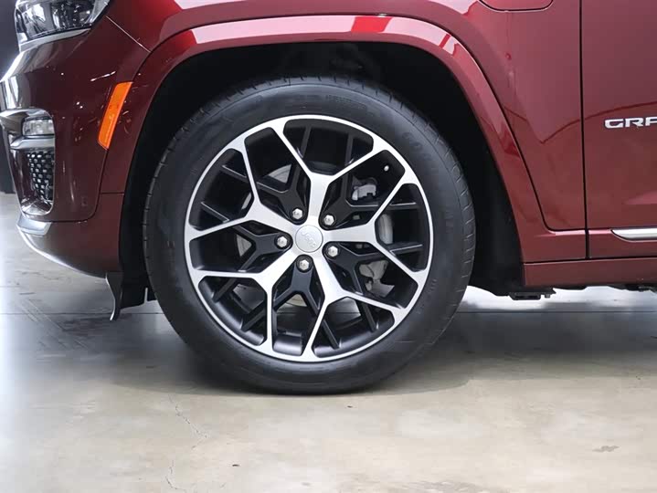 Jeep Grand Cherokee 4xe — фото 30