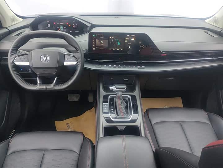 Changan CS55 PLUS 2022 1.5 T DCTLuxury — фото 12