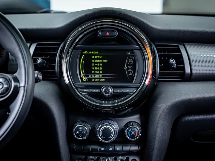 MINI Hatch — фото 11