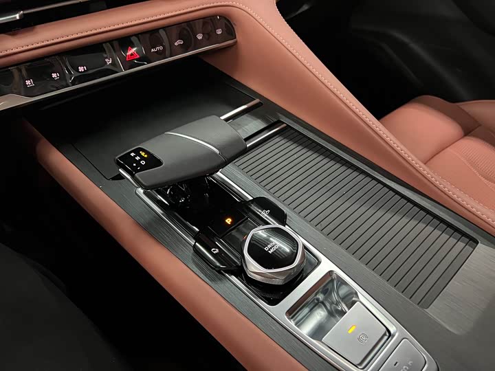 Changan CS75 PLUS 2025 1.5 T — фото 20
