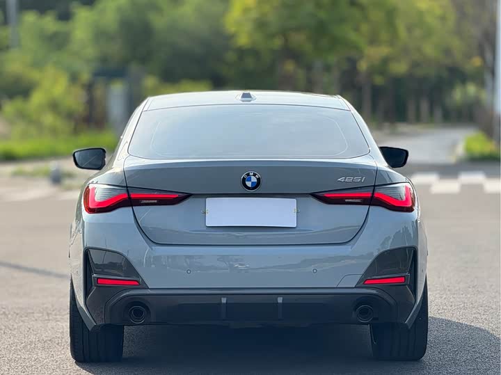 BMW 4-Series 2023 425i M — фото 16