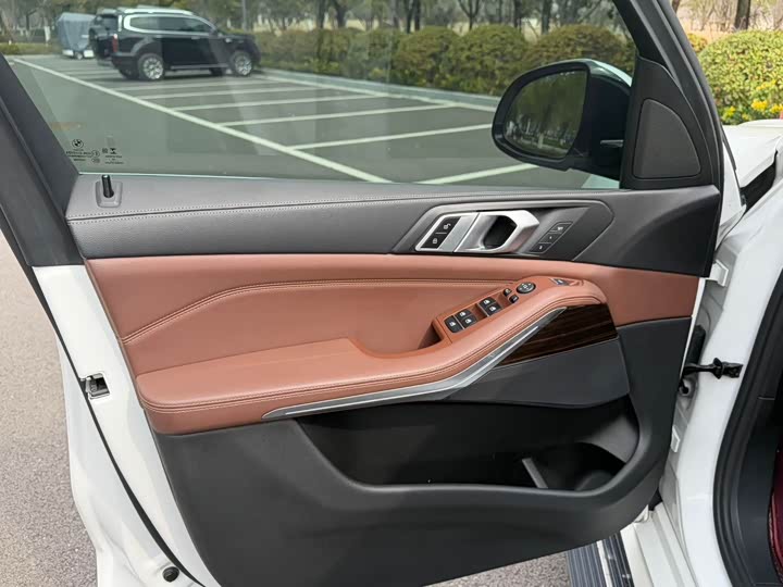 BMW X5 2020 x Drive 40i M — фото 19