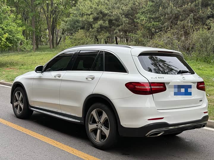 Mercedes-Benz GLC 2016 GLC 260 4 MATIC Luxury — фото 5