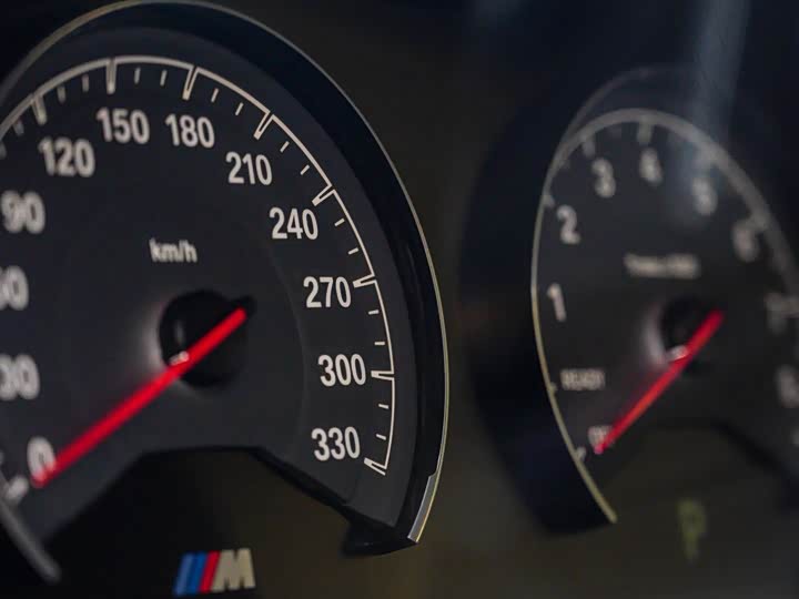 BMW M4 2016 M 4 GTS — фото 20