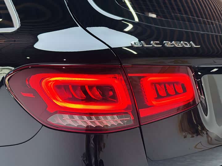 Mercedes-Benz GLC 2022 GLC 260 L 4 MATIC Luxury — фото 17