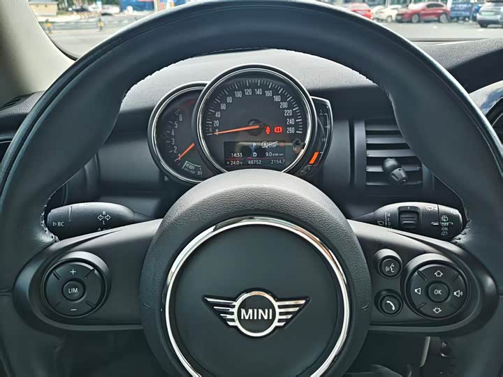 MINI Hatch — фото 11