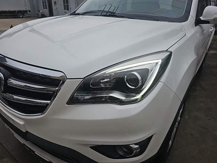 Changan CS35 2017 1.6 L MTLuxury — фото 24