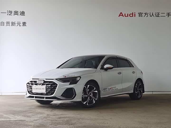 Audi A3 2025 Sportback 35 TFSI — фото 1