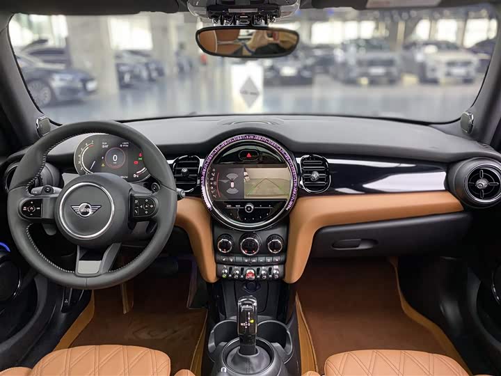 MINI Hatch — фото 14