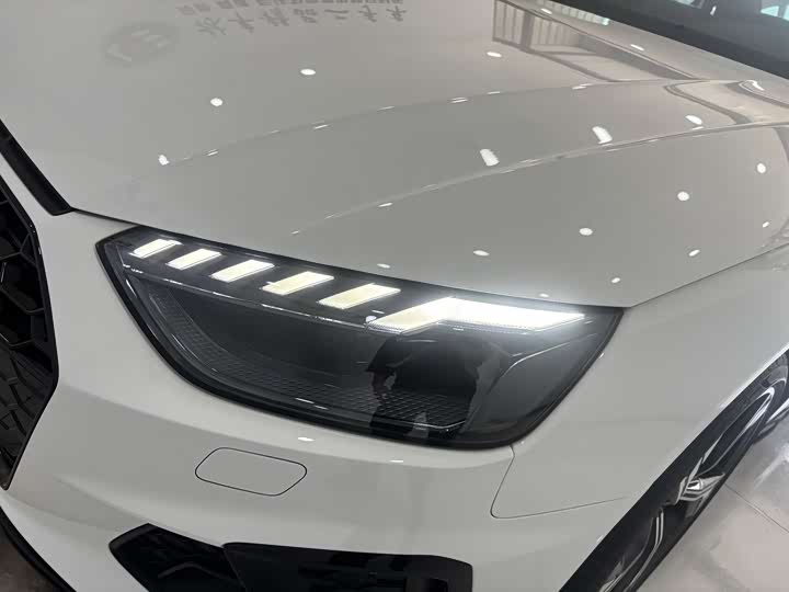 Audi A4L 2025 200 40 TFSI B&O — фото 9