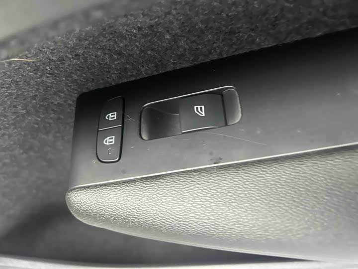 Volvo XC40 2024 B 3 — фото 7
