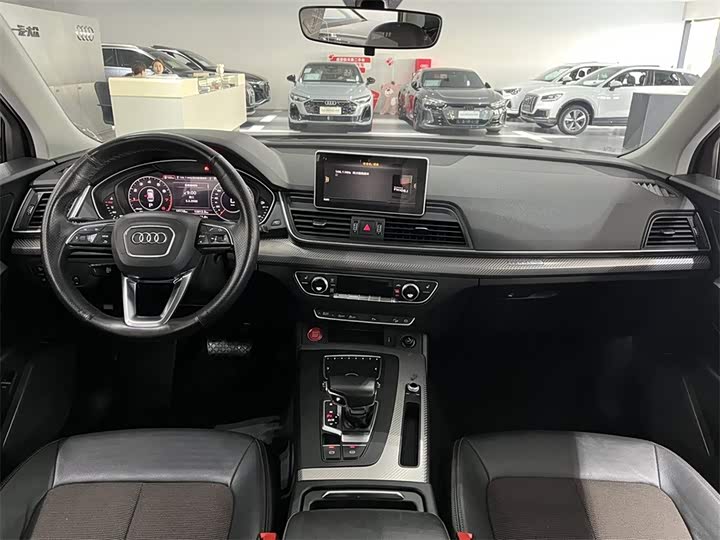 Audi Q5L 2018 45 TFSI V — фото 6