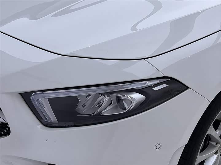Mercedes-Benz A-Class 2020 A 200 L — фото 9