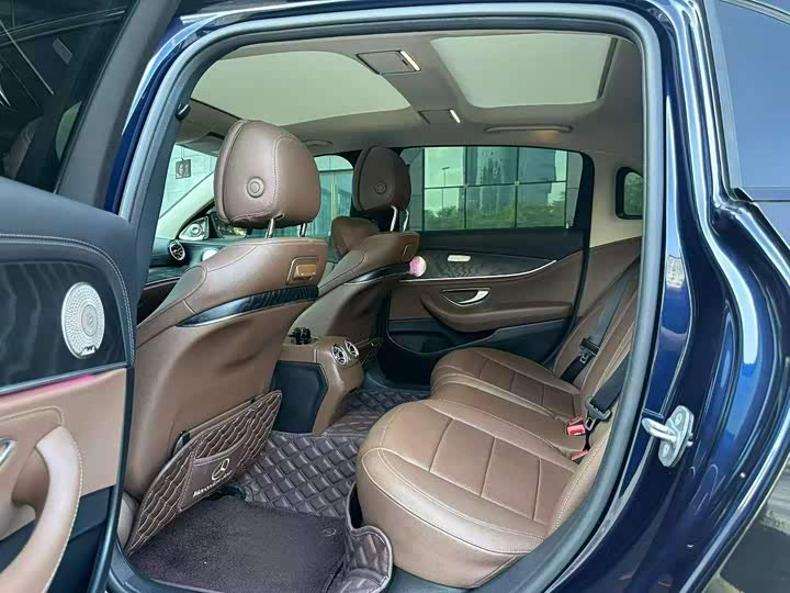 Mercedes-Benz E-Class 2016 E 300 L — фото 5