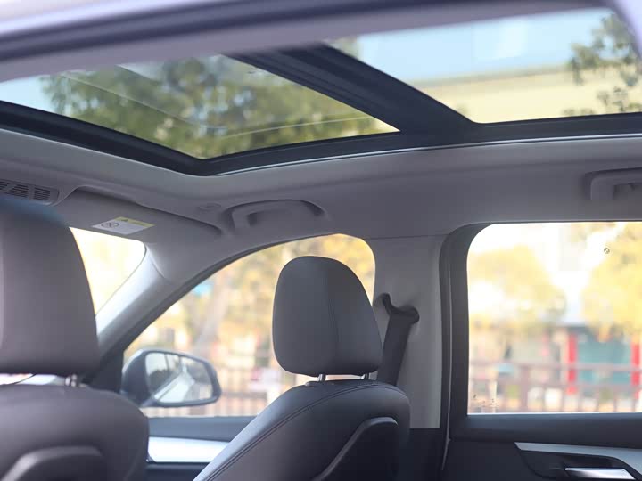 BMW X1 2016 s Drive 18 Li — фото 24