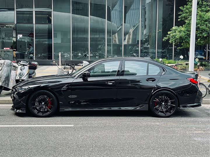 BMW M3 2021 M 3 M x Drive — фото 2