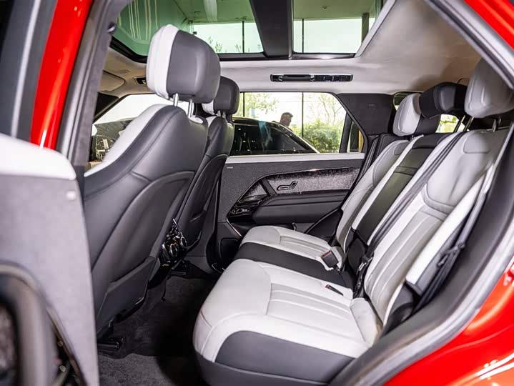 Land Rover Range Rover Sport — фото 11