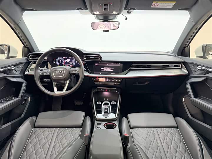 Audi A3 2026 A 3 L Limousine 35 TFSI — фото 24