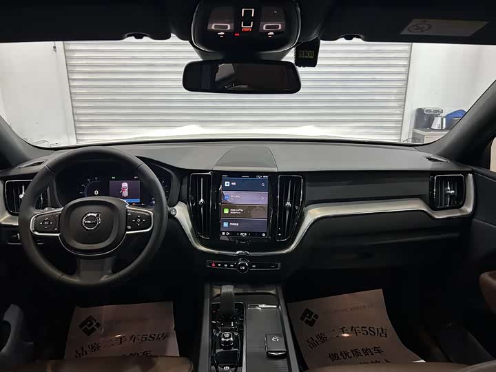 Volvo XC60 2022 B 5 4 WD — фото 10