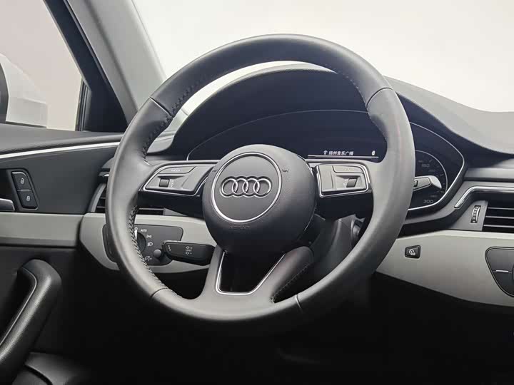 Audi A4L 40 TFSI базовая — фото 9
