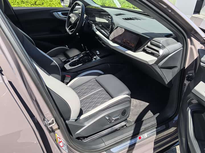 Audi A5L 2026 2.0 T Plus — фото 16