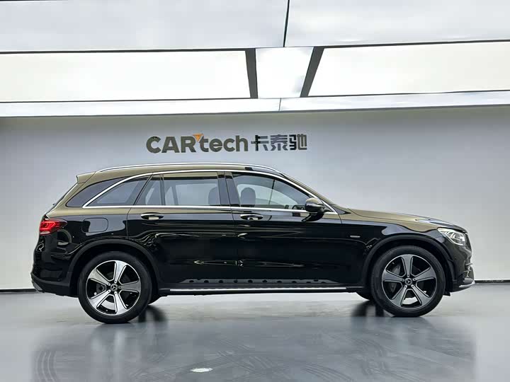 Mercedes-Benz GLC 2022 GLC 300 L 4 MATIC — фото 3