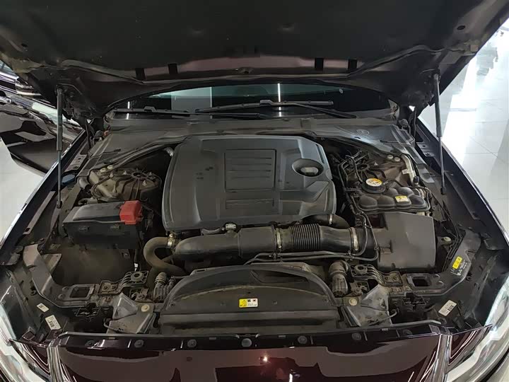 Jaguar XFL 2020 XFL 2.0 T P 250 2 WD — фото 16