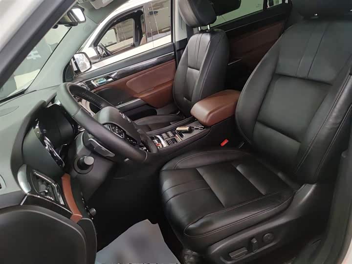 Trumpchi GS8 2017 320 T 2 WD ( ) — фото 15