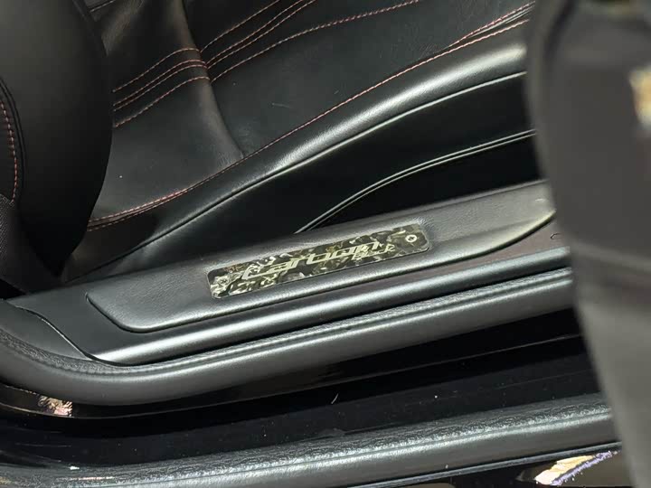 Aston Martin DB 9 2014 6.0 L Carbon Black Coupe — фото 21