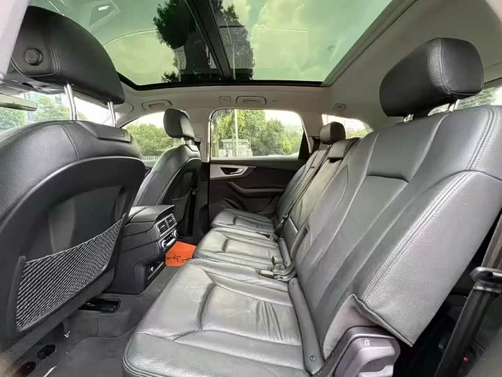 Audi Q7 2018 40 TFSI Comfort — фото 5